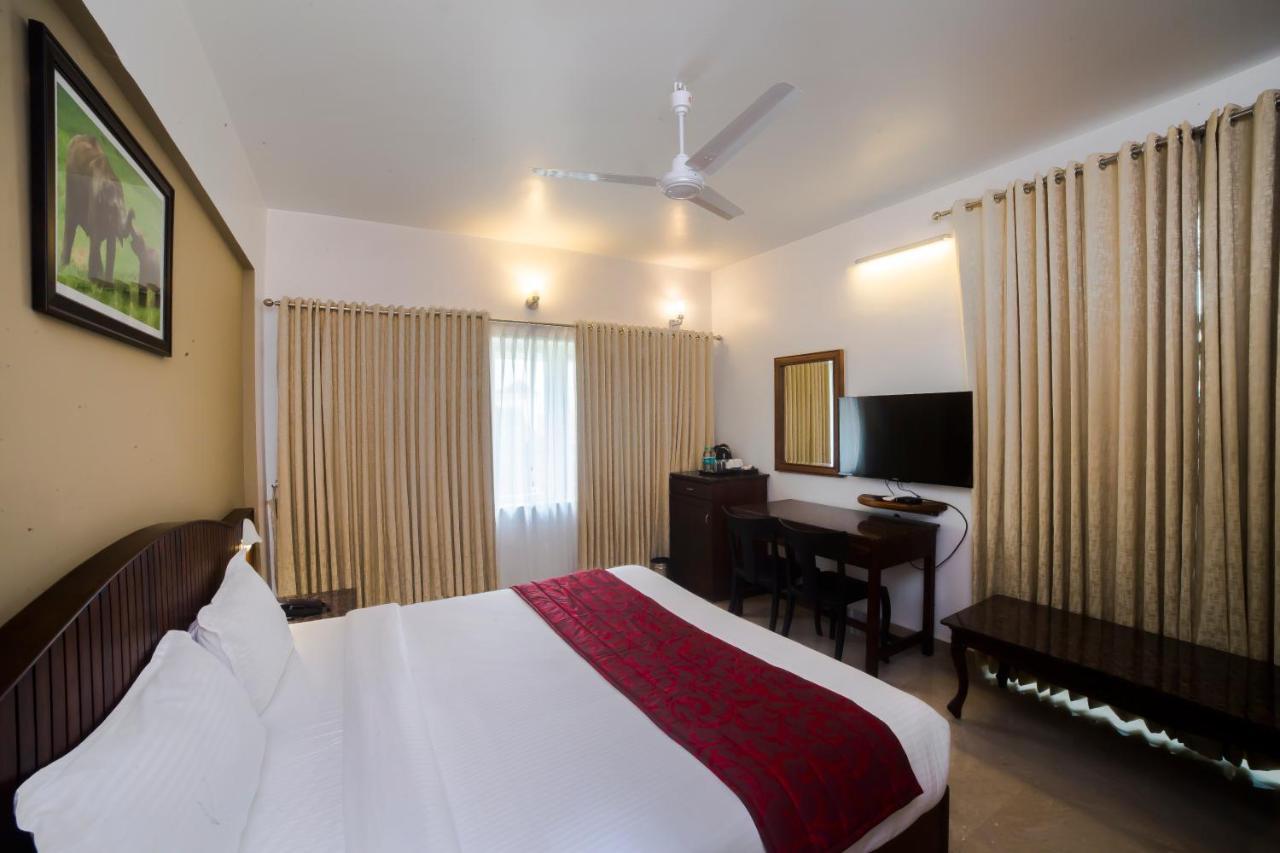 Hotel Guruvayur Darshan Kültér fotó